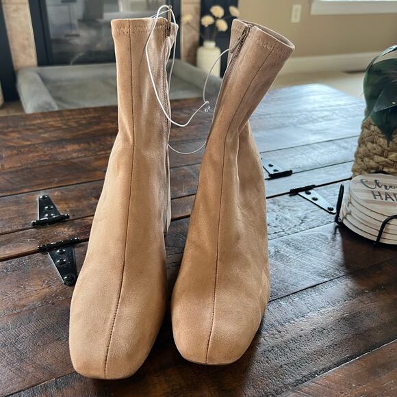 A New Day Women's Pippa Stretch Faux Suede Vegan Leather Ankle Boots Size 9.5 - Picture 4 of 7